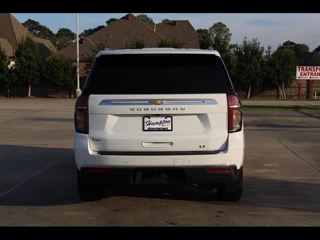 2023 Chevrolet Suburban 2WD LT