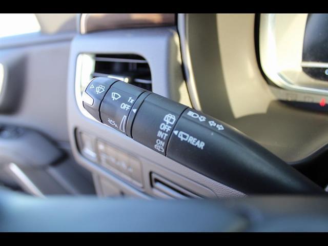 2023 Chevrolet Suburban 2WD LT