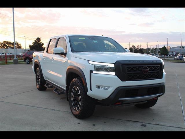 2022 Nissan Frontier Crew Cab PRO-4X 4x4