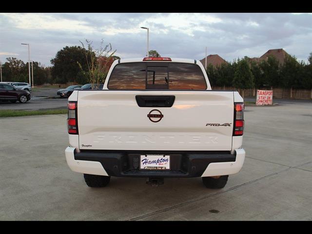 2022 Nissan Frontier Crew Cab PRO-4X 4x4