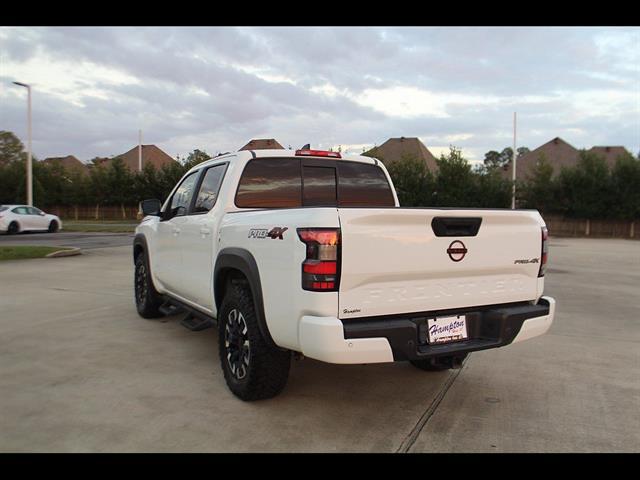 2022 Nissan Frontier Crew Cab PRO-4X 4x4