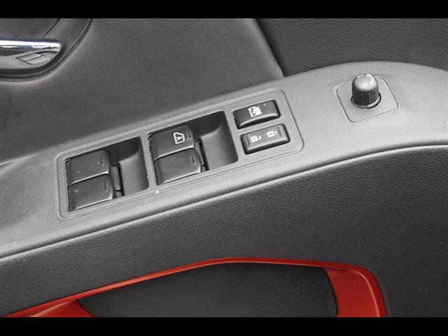 2022 Nissan Frontier Crew Cab PRO-4X 4x4