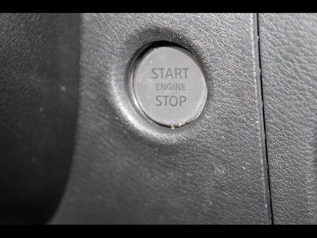 2022 Nissan Frontier Crew Cab PRO-4X 4x4