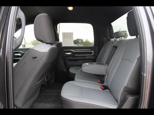 2024 Ram 2500 Big Horn Crew Cab 4x4 6'4" Box