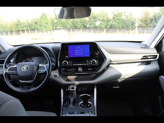 2023 Toyota Highlander Hybrid LE