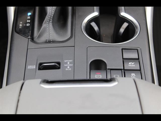 2023 Toyota Highlander Hybrid LE