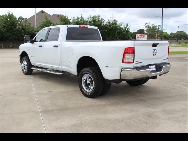 2024 Ram 3500 Big Horn Crew Cab 4x4 8' Box
