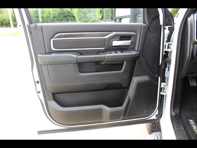 2024 Ram 3500 Big Horn Crew Cab 4x4 8' Box