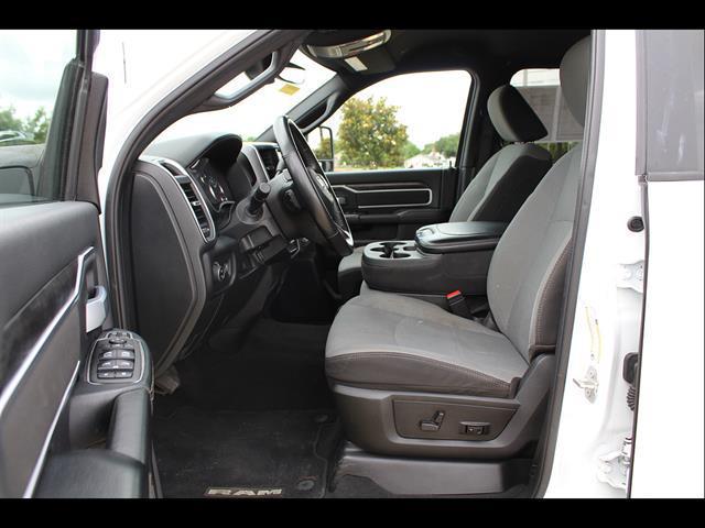 2024 Ram 3500 Big Horn Crew Cab 4x4 8' Box