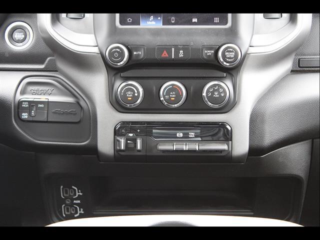 2024 Ram 3500 Big Horn Crew Cab 4x4 8' Box