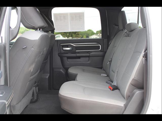 2024 Ram 3500 Big Horn Crew Cab 4x4 8' Box