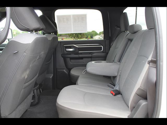 2024 Ram 3500 Big Horn Crew Cab 4x4 8' Box