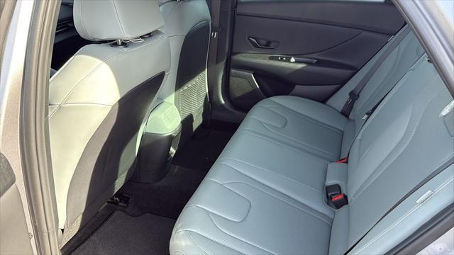 2026 Hyundai Elantra Hybrid Limited