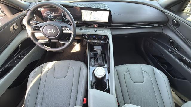 2026 Hyundai Elantra Hybrid Limited