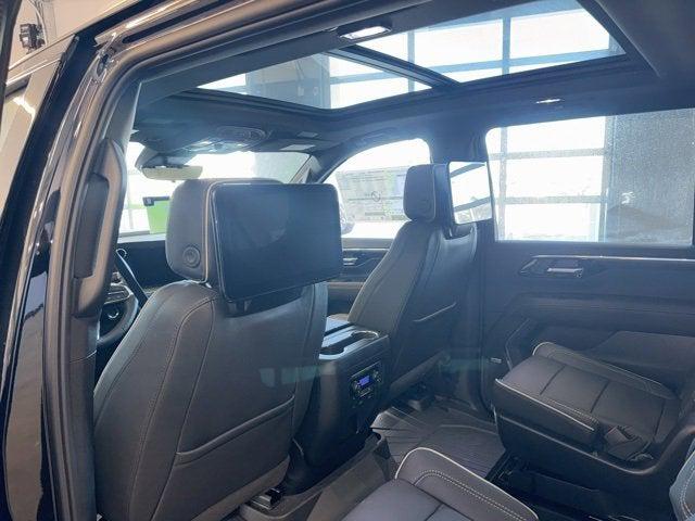 2026 Chevrolet Suburban Premier, 4WD