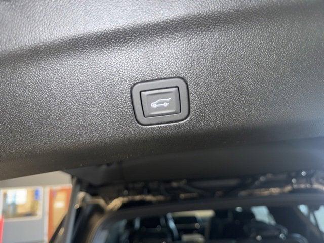 2026 Chevrolet Suburban Premier, 4WD