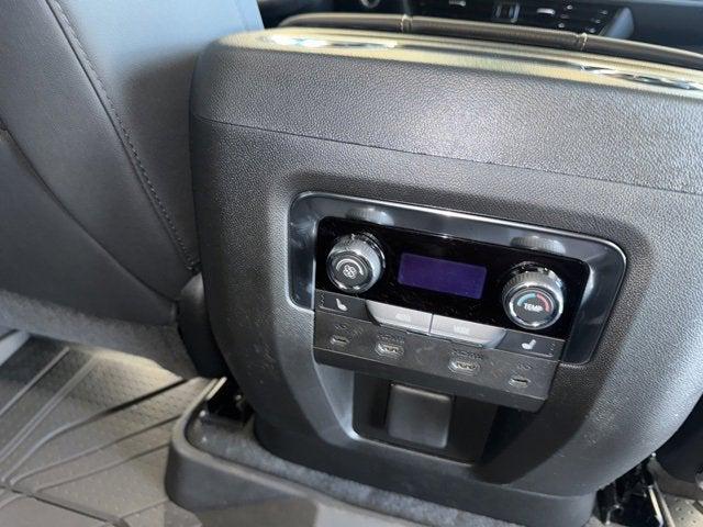 2026 Chevrolet Suburban Premier, 4WD