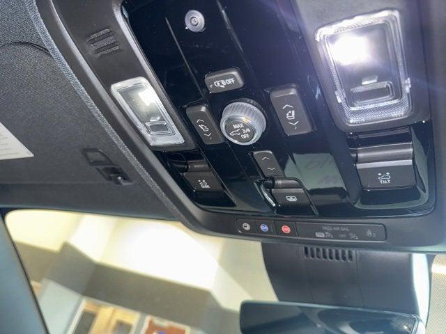 2026 Chevrolet Suburban Premier, 4WD