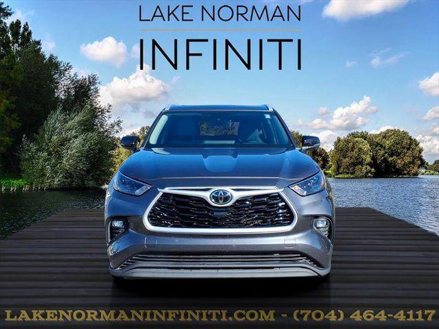 2023 Toyota Highlander XLE 2023 Toyota Highlander XLE