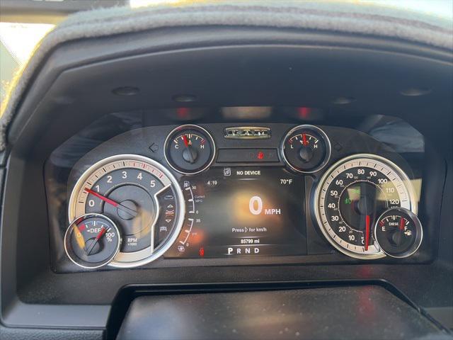 2017 RAM 3500 Laramie Crew Cab 4x4 8 Box 2017 RAM 3500 Laramie Crew Cab 4x4 8 Box