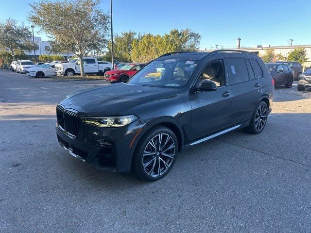 2022 BMW X7 M50i 2022 BMW X7 M50i