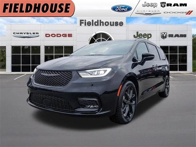 2023 Chrysler Pacifica Limited AWD