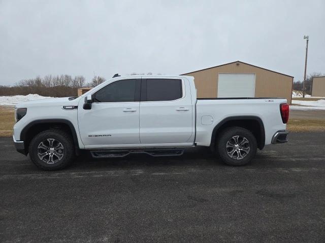 2023 GMC Sierra 1500 4WD Crew Cab Short Box SLE