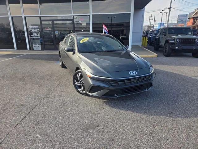 2025 Hyundai Elantra SEL Sport