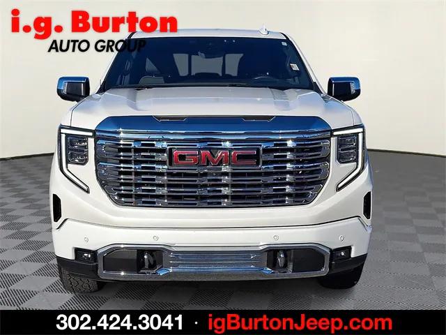 2023 GMC Sierra 1500 4WD Crew Cab Short Box Denali