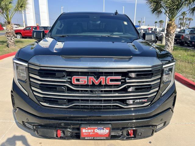 2024 GMC Sierra 1500 4WD Crew Cab Short Box AT4
