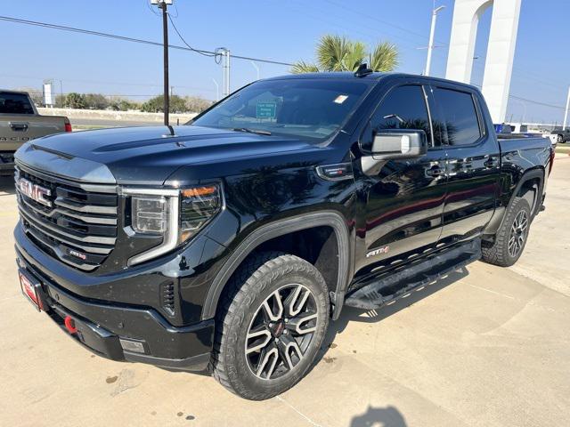 2024 GMC Sierra 1500 4WD Crew Cab Short Box AT4