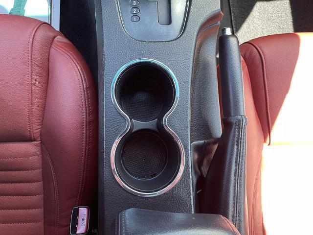 2005 Ford Thunderbird Base