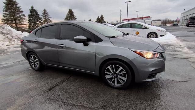 2021 Nissan Versa SV Xtronic CVT