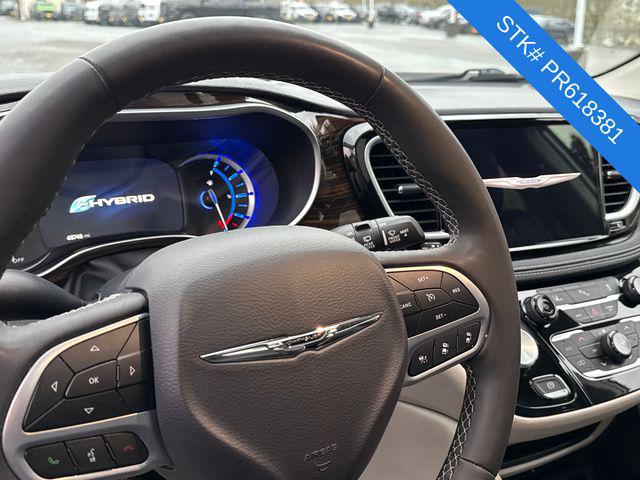 2023 Chrysler Pacifica Hybrid Limited