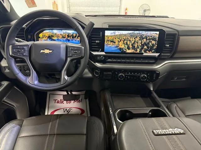 2024 Chevrolet Silverado 2500HD 4WD Crew Cab Standard Bed High Country