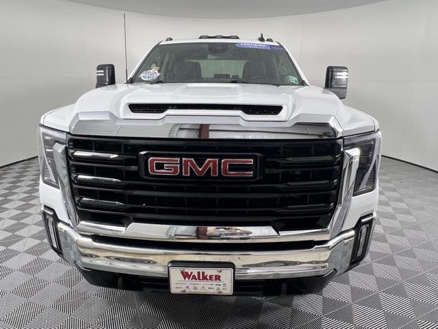 2024 GMC Sierra 2500HD 4WD Crew Cab Standard Bed Pro