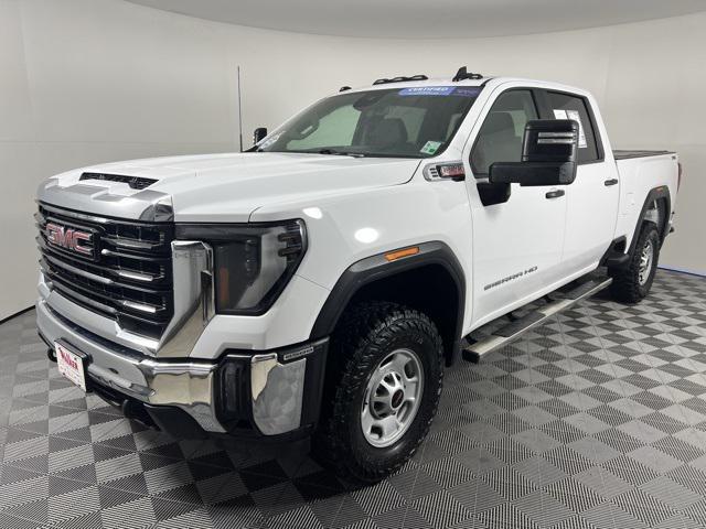 2024 GMC Sierra 2500HD 4WD Crew Cab Standard Bed Pro