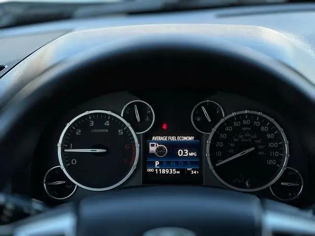 2017 Toyota Tundra SR5 5.7L V8