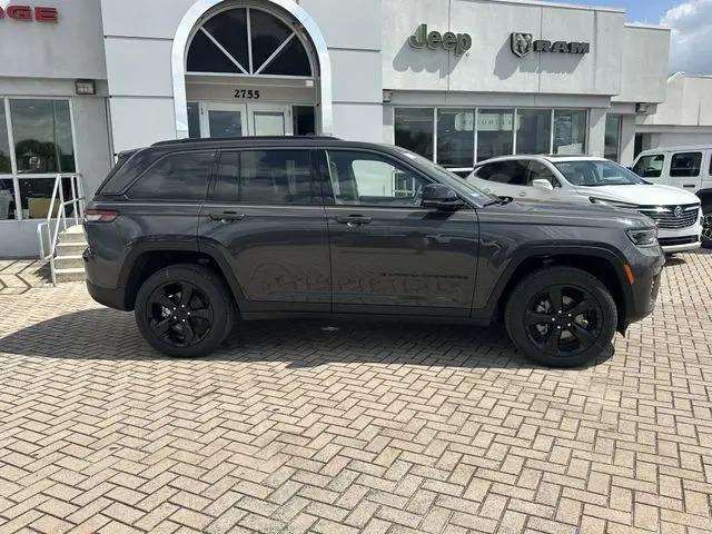 2026 Jeep Grand Cherokee Limited 4x2