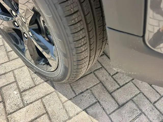2026 Jeep Grand Cherokee Limited 4x2