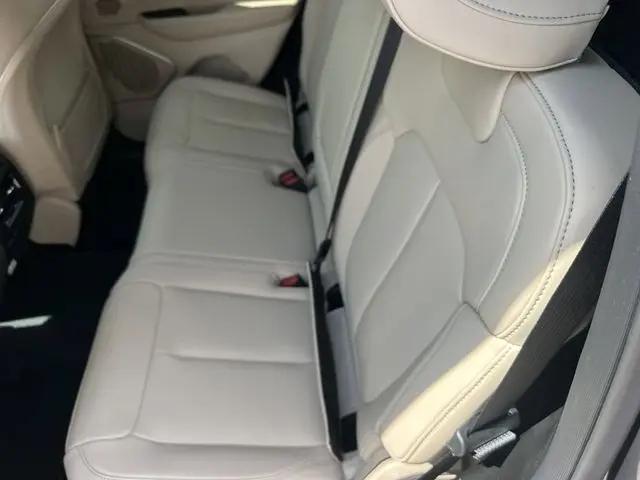 2026 Jeep Grand Cherokee Limited 4x2