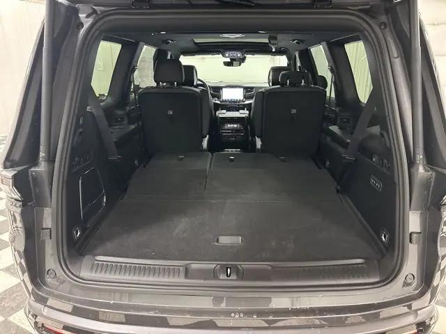 2026 Jeep Grand Wagoneer Limited Altitude 4x4