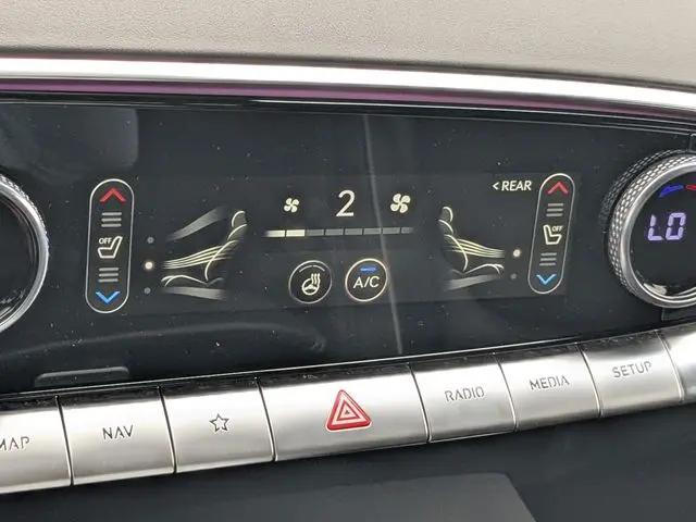 2025 Genesis GV70 2.5T AWD