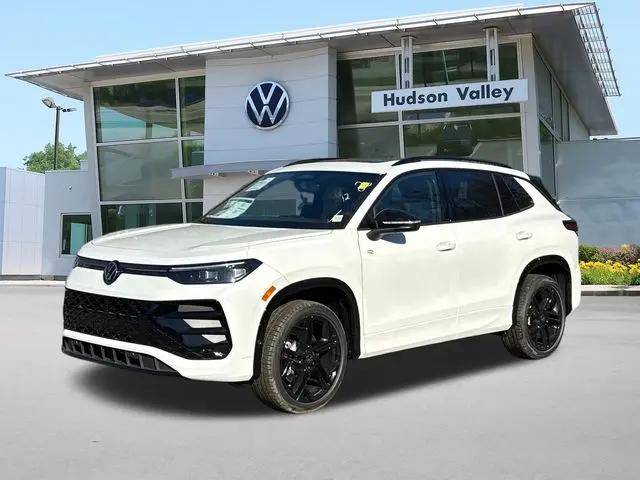 2026 Volkswagen Tiguan SE R-Line Black for sale in Wappingers Falls, NY