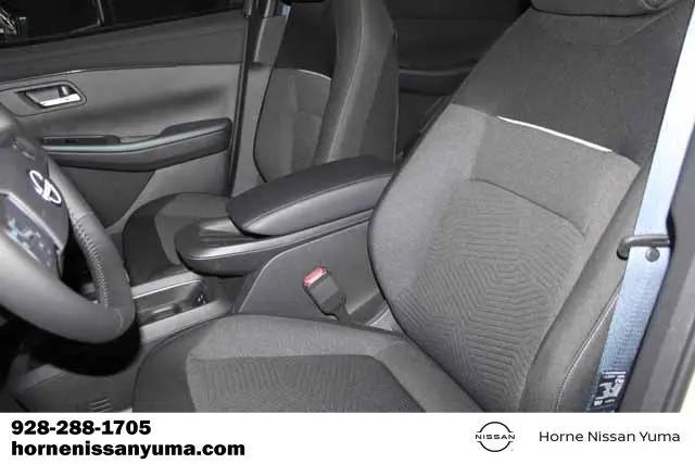 2026 Nissan LEAF S+