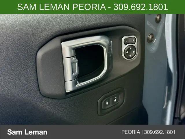 2026 Jeep Wrangler 4-Door Recon 4x4