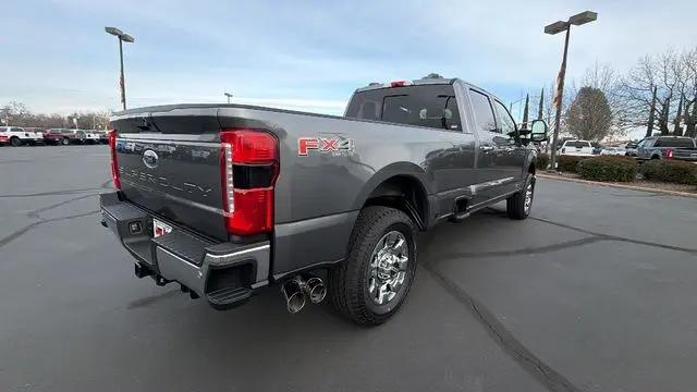 2026 Ford F-350 LARIAT