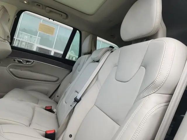 2026 Volvo XC90 Ultra, B6 AWD Gas (mild hybrid), Gasoline, Bright, 7 Seats