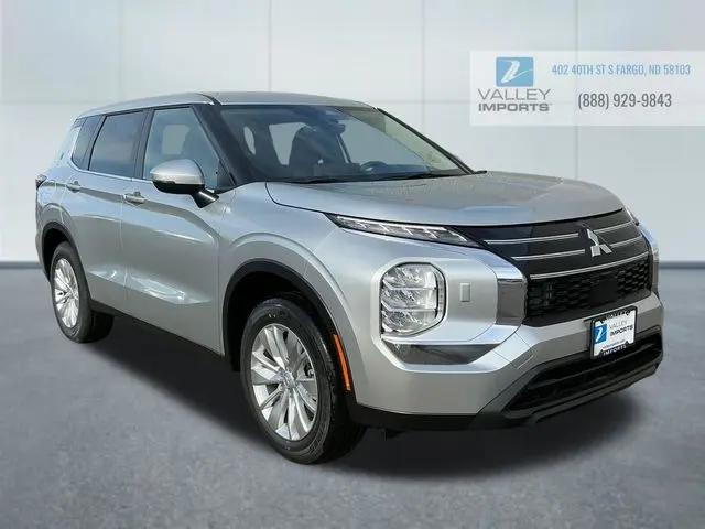 2026 Mitsubishi Outlander ES 2.5 S-AWC for sale in Fargo, ND