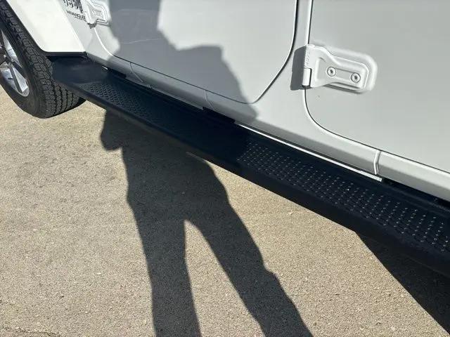 2022 Jeep Wrangler Unlimited Sahara 4x4